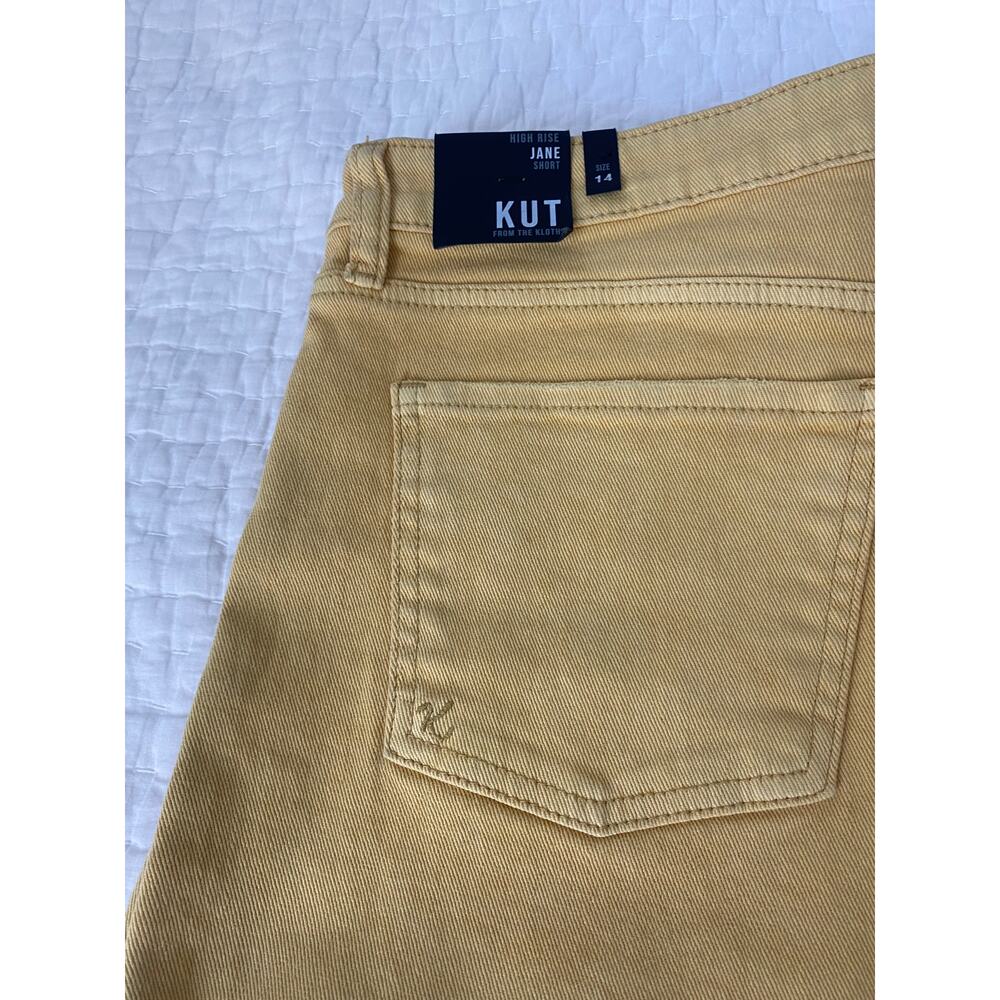 Kut Shorts High Rise Frayed Golden Sun Yellow Jane Hem 5 pocket zip Fly Size 14 - Picture 7 of 13